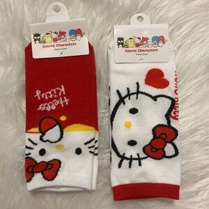 Sanrio Hello Kitty white/red socks NWT